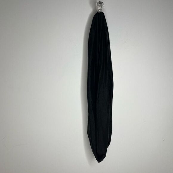 Beyond Yoga Infinity Scarf Hidden Zipper Pocket Black One Size Soft Warm Wrap - Picture 3 of 6